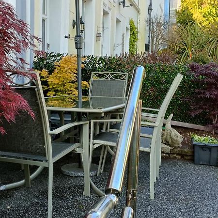 Lawnswood Guest House 토키 외부 사진