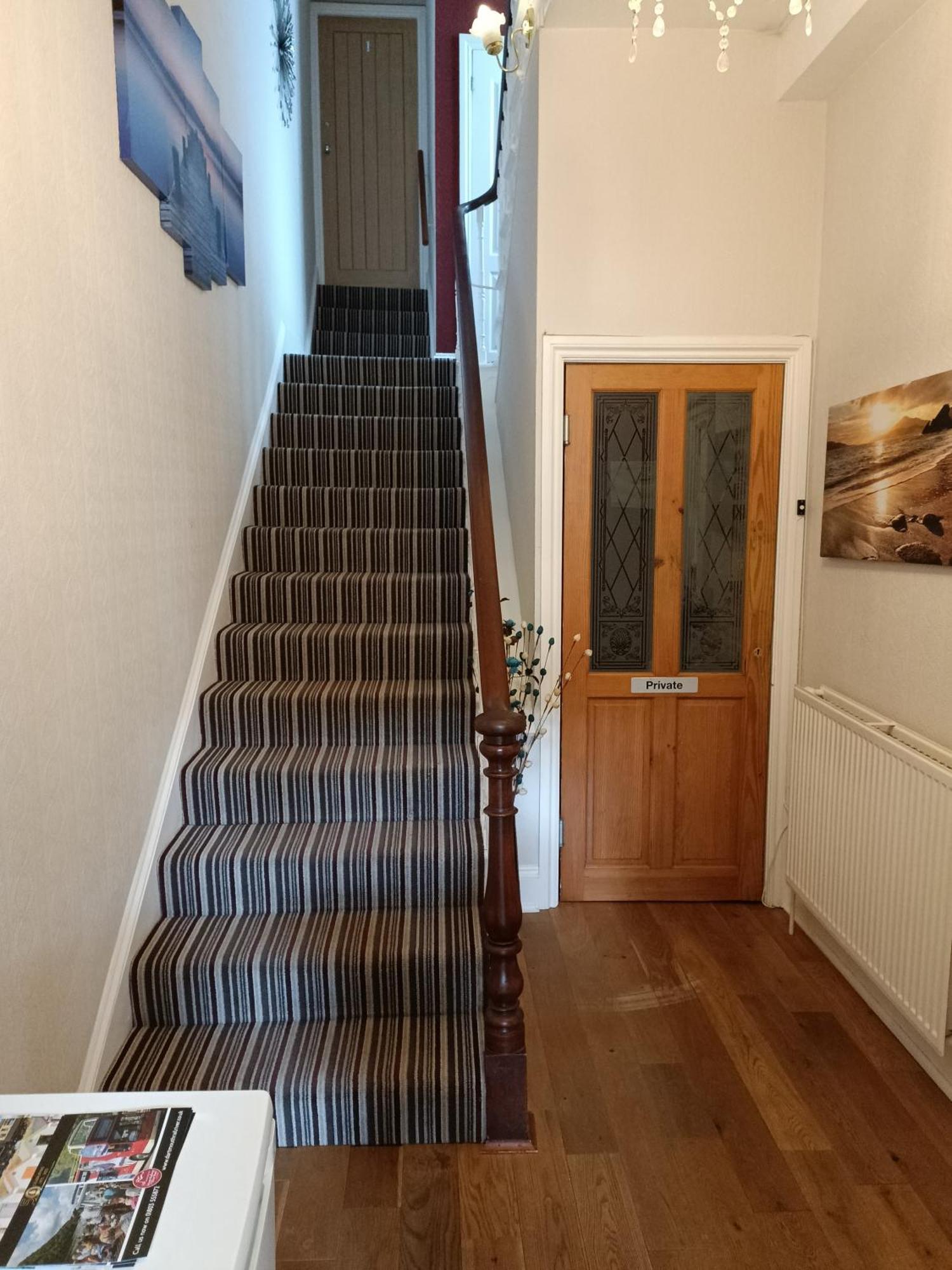 Lawnswood Guest House 토키 외부 사진